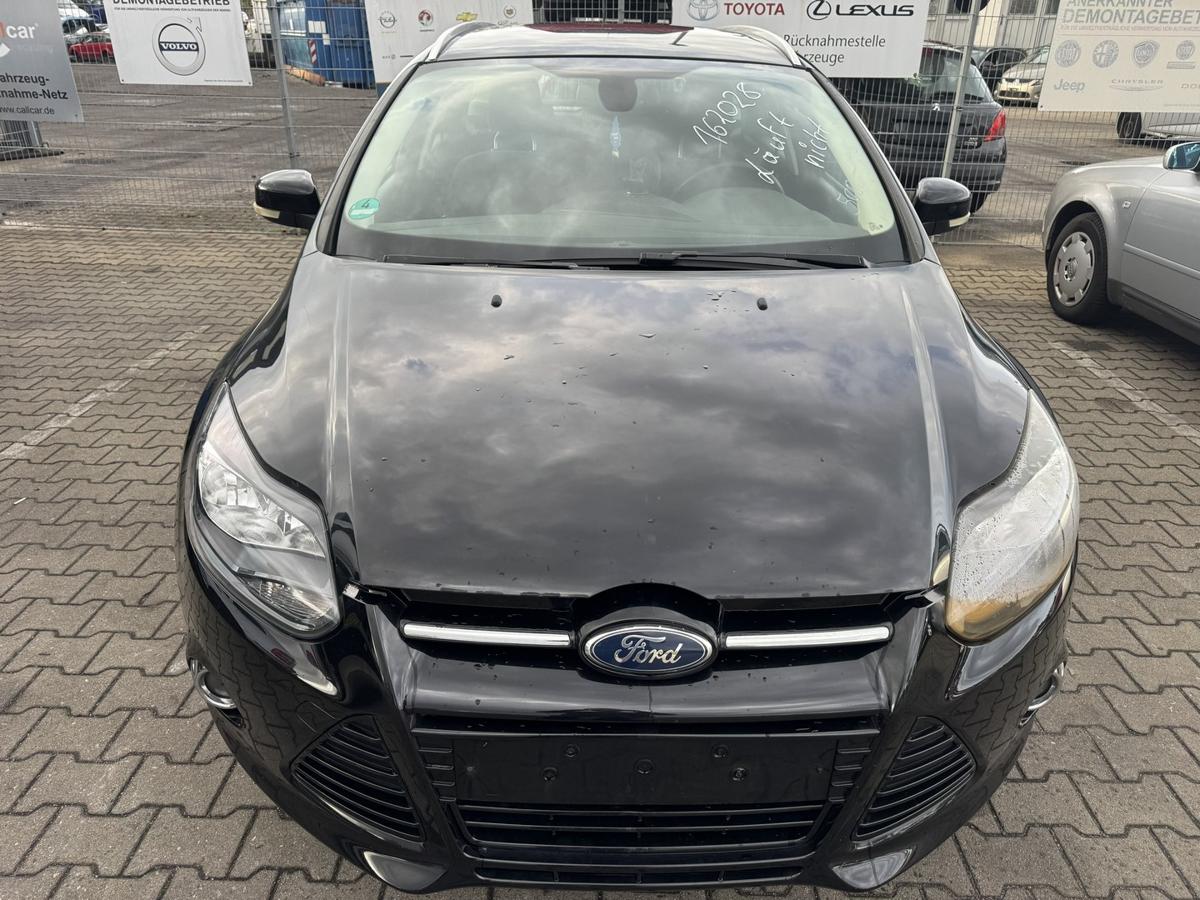 Ford Focus 3 original Scheiwerfer vorn rechts Halogen Bj.2011
